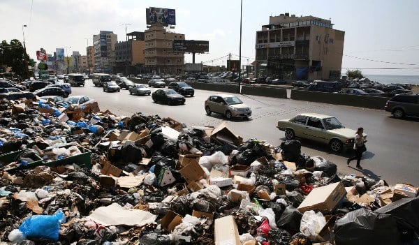 لبنان زبالة